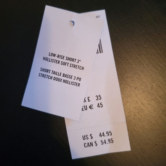 NWOT Low Rise Y2K Denim Shorts | Hollister | Size 5 - Picture 2 of 2